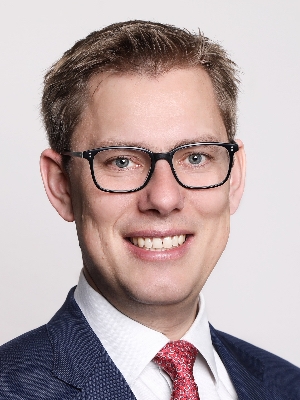 Joachim KUSKE, Treasurer